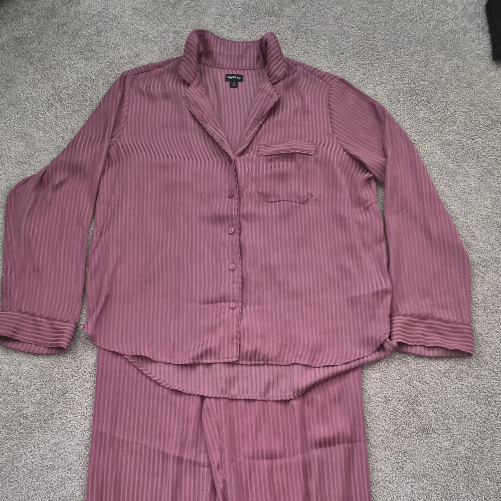 GAP Women's Pink Pajama Set